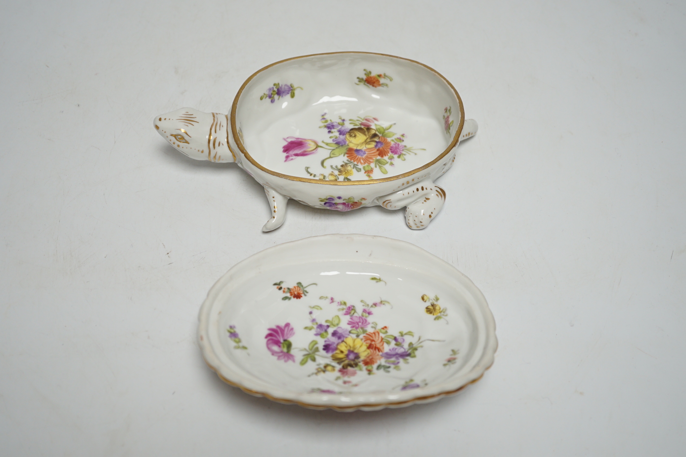 A Dresden ‘tortoise’ box, 19cm
